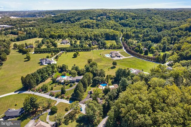 17 IVY HILL CT, Cockeysville, MD 21030