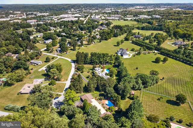 17 IVY HILL CT, Cockeysville, MD 21030
