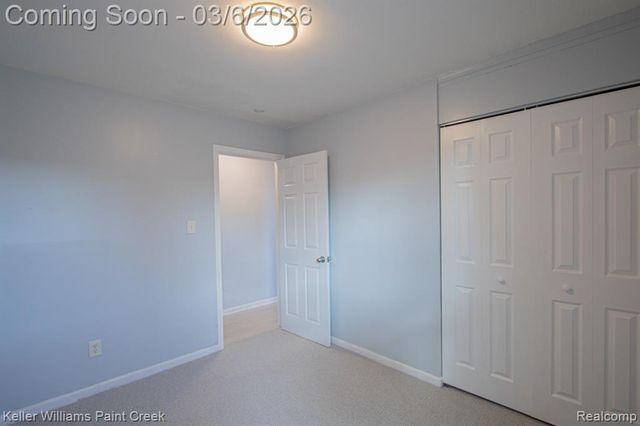 11169 Ocalla Drive, Warren, MI 48089