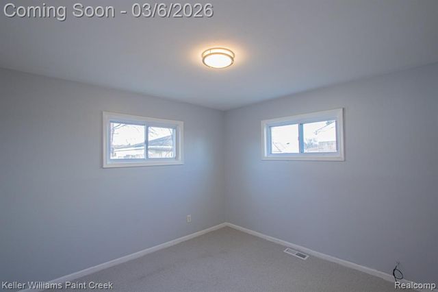 11169 Ocalla Drive, Warren, MI 48089