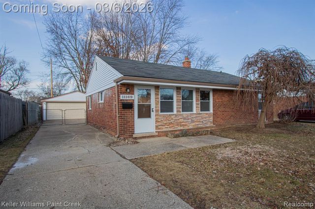 11169 Ocalla Drive, Warren, MI 48089