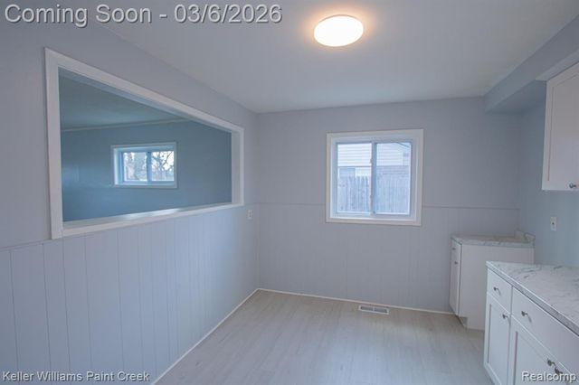 11169 Ocalla Drive, Warren, MI 48089