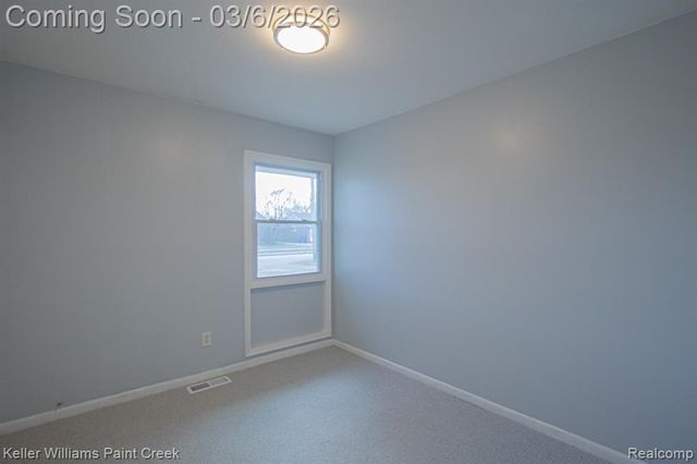 11169 Ocalla Drive, Warren, MI 48089