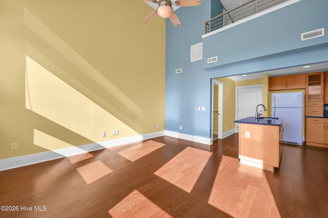 619 N 4th Street Apt 103, Wilmington, NC 28401