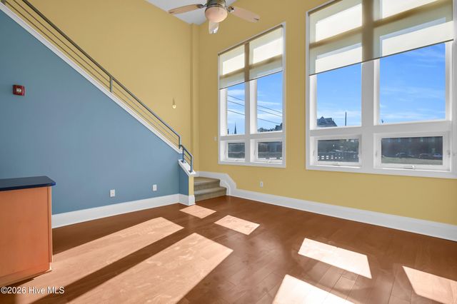 619 N 4th Street Apt 103, Wilmington, NC 28401