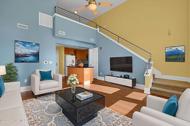 619 N 4th Street Apt 103, Wilmington, NC 28401