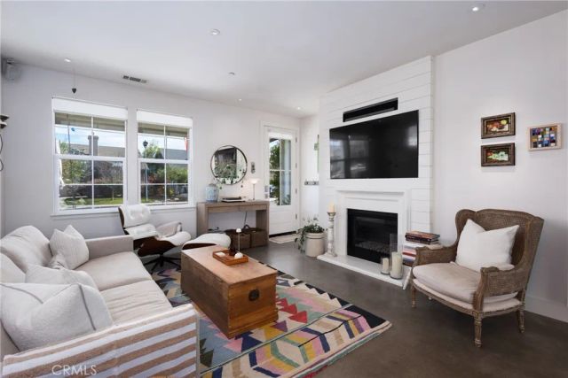 465 S 1st, Santa Maria, CA 93455