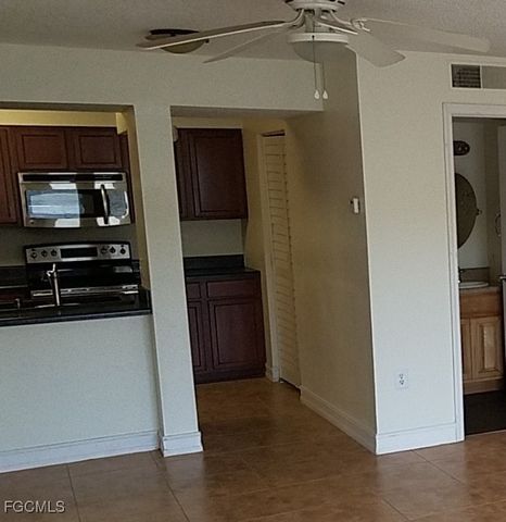 3419 Winkler AVE 505, Fort Myers, FL 33916