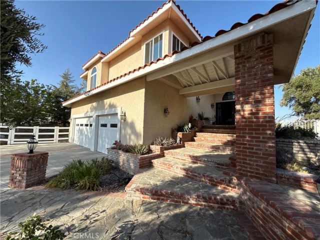 32080 Avenida Donari, Agua Dulce, CA 91390