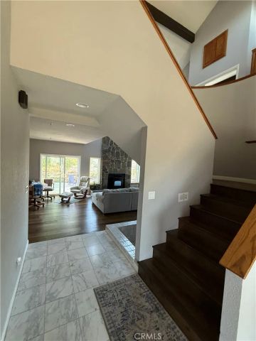 32080 Avenida Donari, Agua Dulce, CA 91390