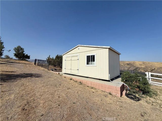 32080 Avenida Donari, Agua Dulce, CA 91390