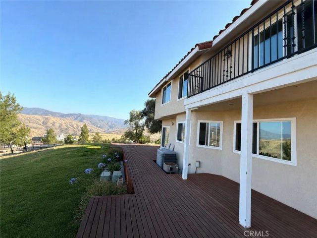 32080 Avenida Donari, Agua Dulce, CA 91390