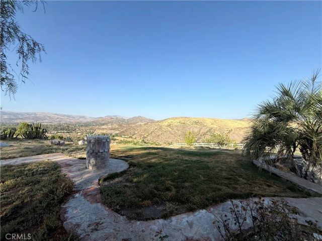 32080 Avenida Donari, Agua Dulce, CA 91390