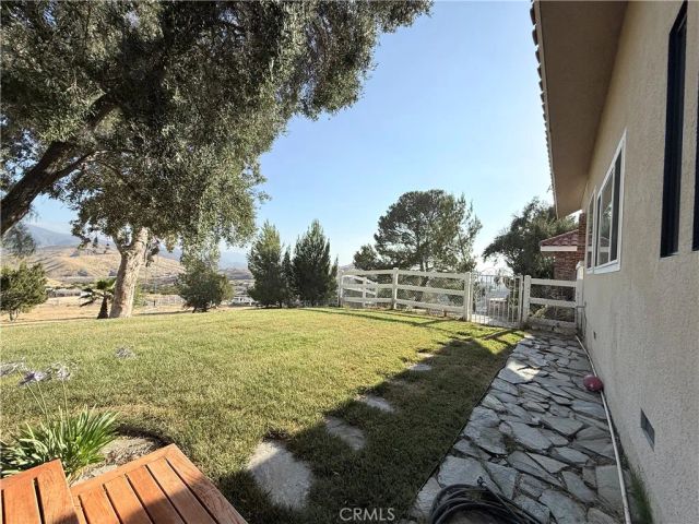 32080 Avenida Donari, Agua Dulce, CA 91390