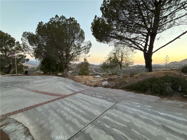 32080 Avenida Donari, Agua Dulce, CA 91390