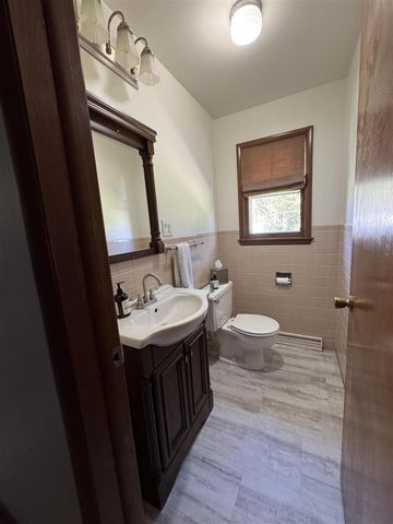 5634 W Hiawatha Lane, Stevensville, MI 49127