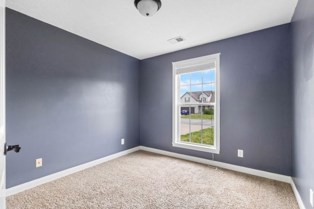 3726 Suiter Rd, Clarksville, TN 37040