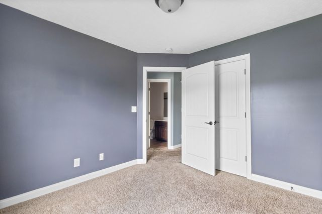 3726 Suiter Rd, Clarksville, TN 37040
