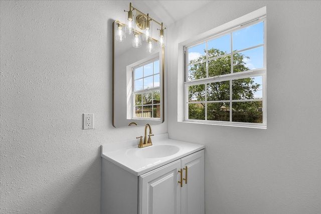 3524 Fairfax Street, Fort Worth, TX 76119