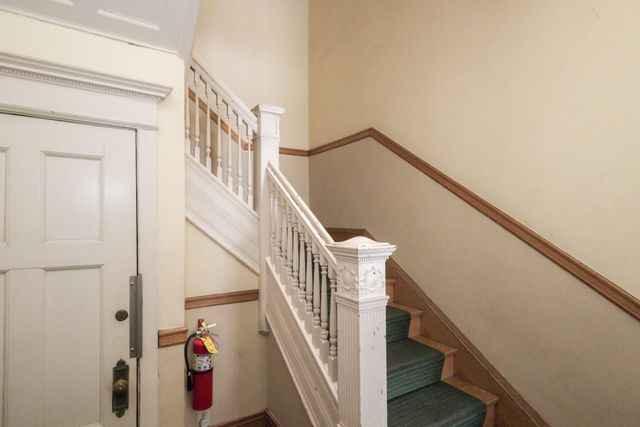 1354 E 48th Street 2E, Chicago, IL 60615