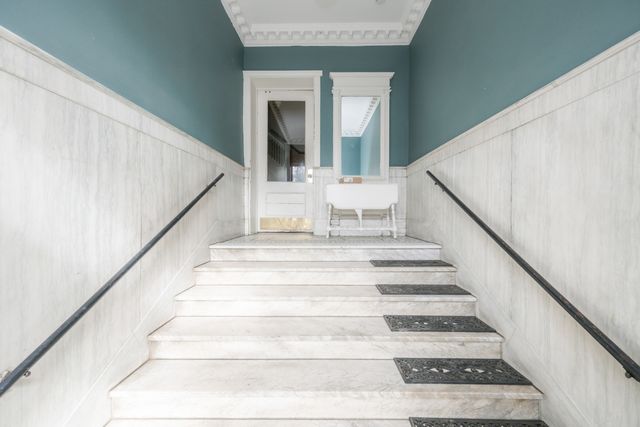 1354 E 48th Street 2E, Chicago, IL 60615