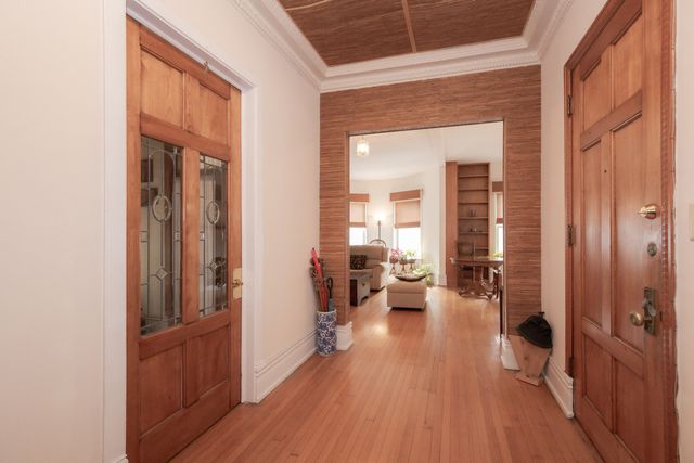 1354 E 48th Street 2E, Chicago, IL 60615