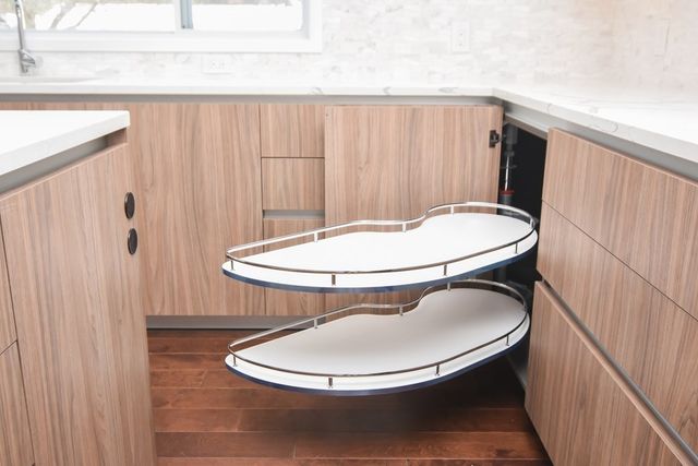 27 Fenway Dr, Framingham, MA 01701