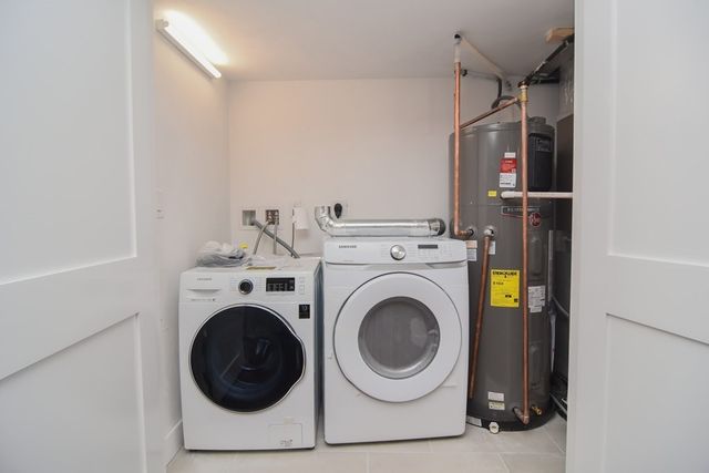 27 Fenway Dr, Framingham, MA 01701