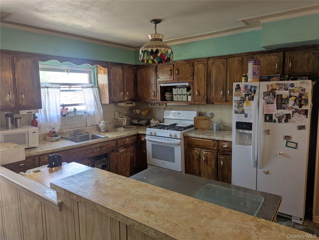 3016 Lawton Avenue, Bronx, NY 10465