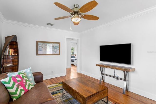 1803 BEACH DRIVE SE, St Petersburg, FL 33705