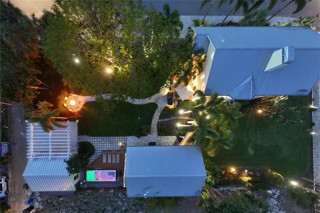 1803 BEACH DRIVE SE, St Petersburg, FL 33705