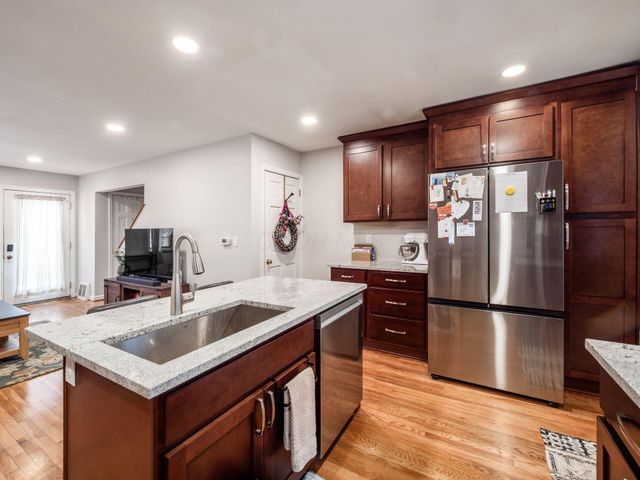 366 Parkview Drive, Columbus, OH 43202