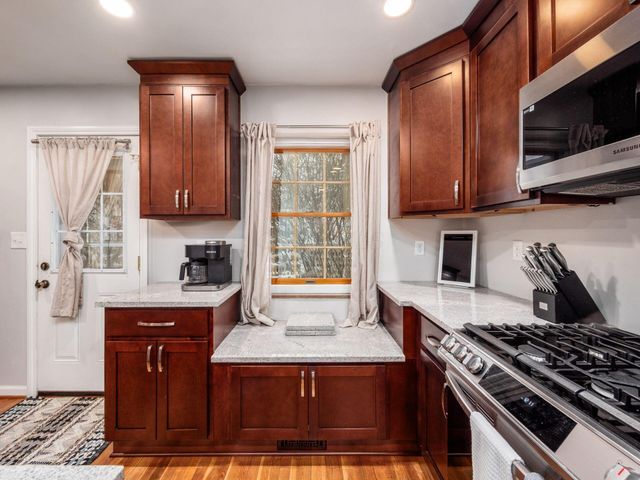 366 Parkview Drive, Columbus, OH 43202