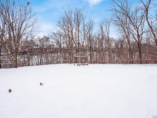 366 Parkview Drive, Columbus, OH 43202