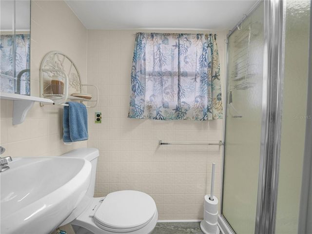 8 SILVER DOCTOR LANE, Lake Wales, FL 33898