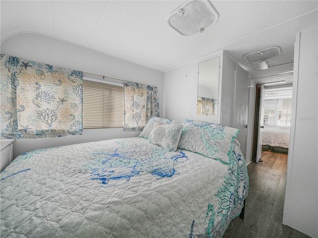 8 SILVER DOCTOR LANE, Lake Wales, FL 33898