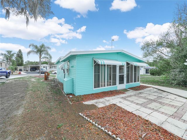 8 SILVER DOCTOR LANE, Lake Wales, FL 33898