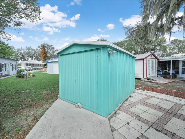 8 SILVER DOCTOR LANE, Lake Wales, FL 33898