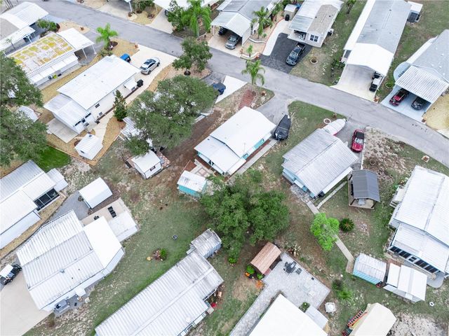 8 SILVER DOCTOR LANE, Lake Wales, FL 33898