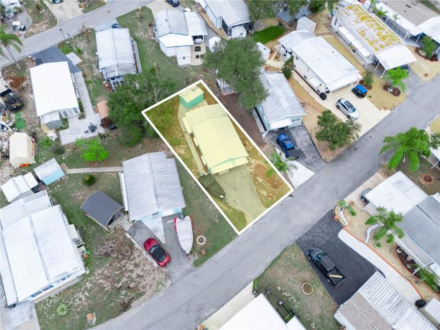 8 SILVER DOCTOR LANE, Lake Wales, FL 33898