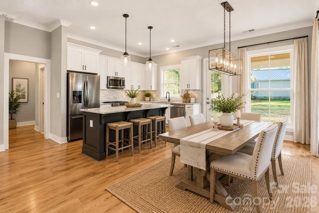 1860 Twin Lakes Road, Rock Hill, SC 29732