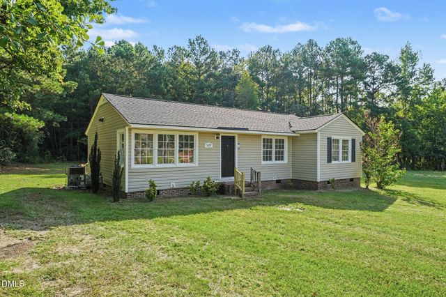529 Cecil Street, Fayetteville, NC 28312