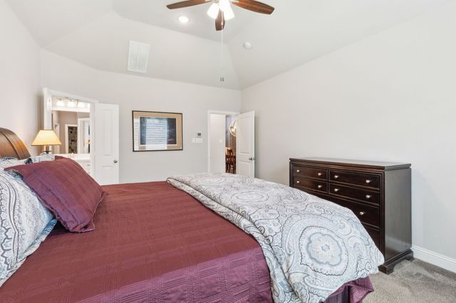 844 Elm Fork Trail, Little Elm, TX 76227