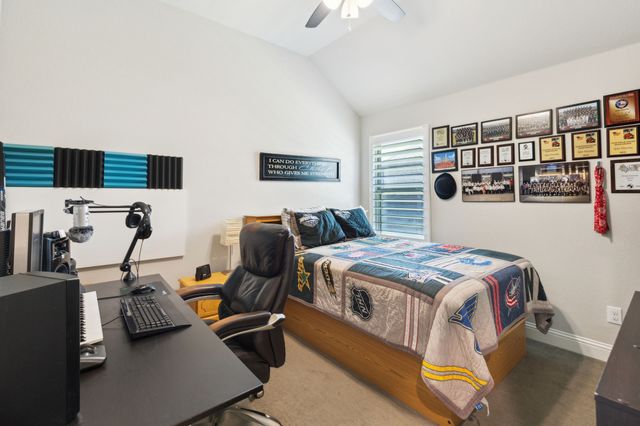 844 Elm Fork Trail, Little Elm, TX 76227