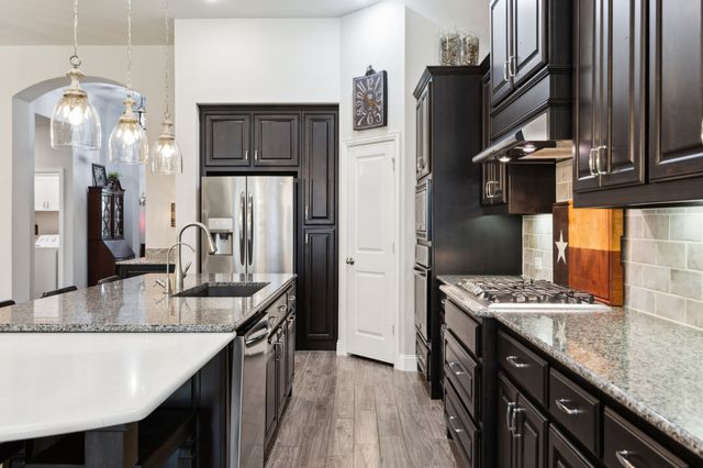 844 Elm Fork Trail, Little Elm, TX 76227