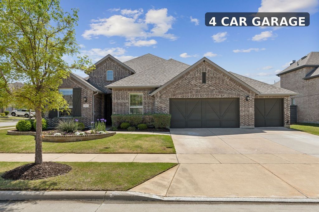 844 Elm Fork Trail, Little Elm, TX 76227