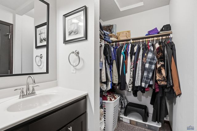 3408 DAVENPORT LOOP, Sturgis, SD 57785