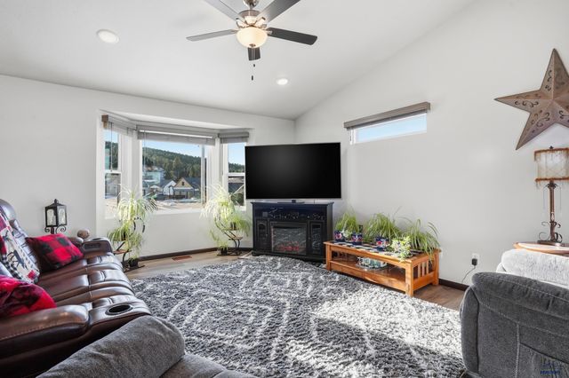 3408 DAVENPORT LOOP, Sturgis, SD 57785