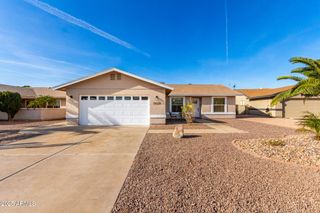 25220 S KANSAS Avenue, Sun Lakes, AZ 85248