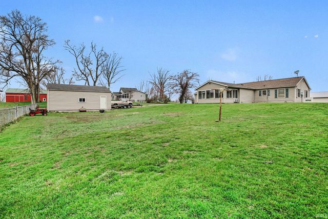 1060 W US Highway 20, Lagrange, IN 46761